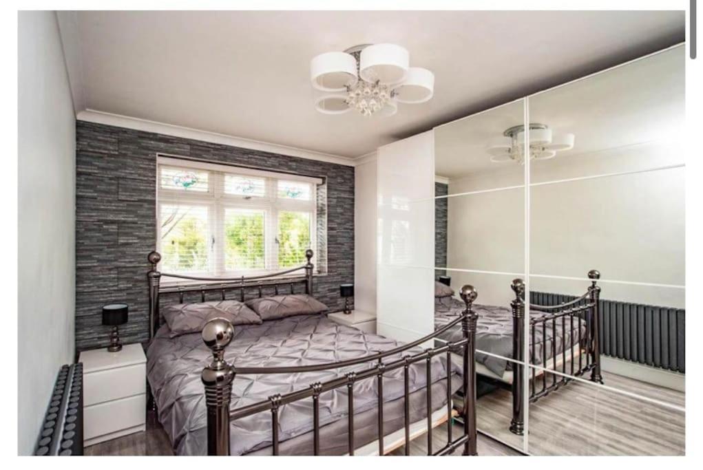 2 Bed - Walking Distance To Harry Potter Studio Вотфорд Екстер'єр фото